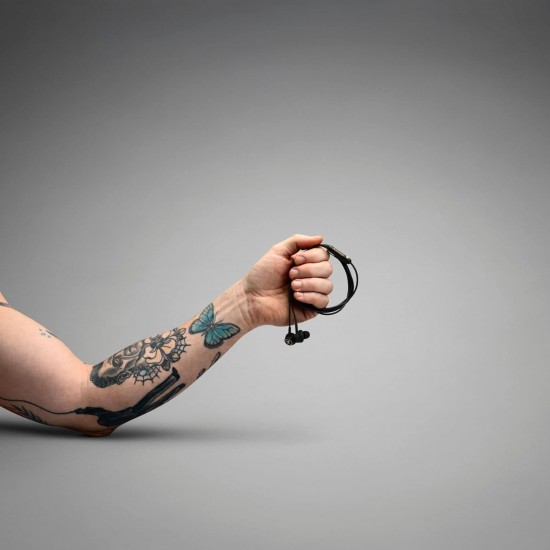 Marshall 4090940 Mode EQ Wired in Ear Headphone with Mic (Black/Brass) Marshall 4090940 Mode EQ Wired in Ear Headphone with Mic (Black/Brass)