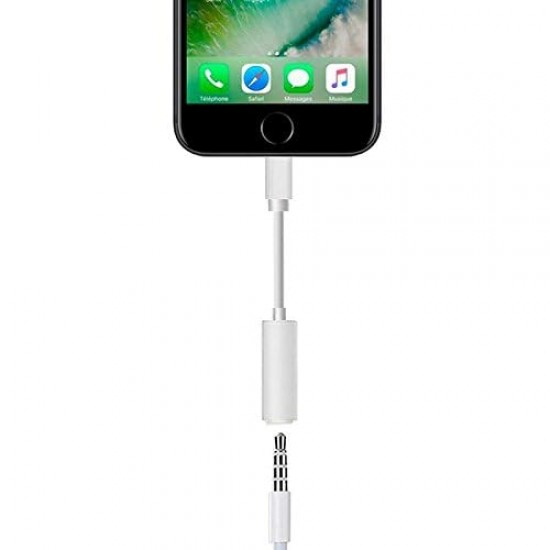 Apple Lightning to 3.5 mm Headphone Jack Adapter Apple Lightning to 3.5 mm Headphone Jack Adapter
