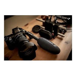 Sennheiser MKE 600 Professional Shotgun XLR Unidirectional Microphone |150 hrs Battery |40Hz - 20K Hz, 3.5mm Jack| Ideal for Youtubers,Vloggers,Filmmakers,Mobile Journalism | Black