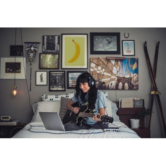 AKG K72 Closed Back Studio Headphones, Black, Pack of 1