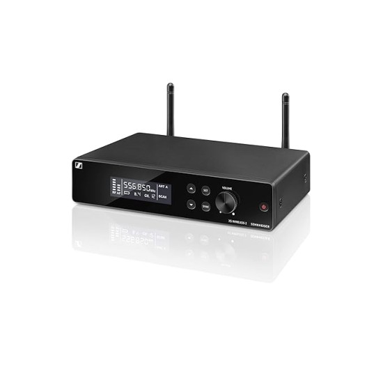 Sennheiser XSW 2-835-C Wireless Microphone with external Antenna(True Diversity) for Live stage, Singers, Presenters. Up to 12 compatible channels, Rackmount kit included & upto 150feet Range